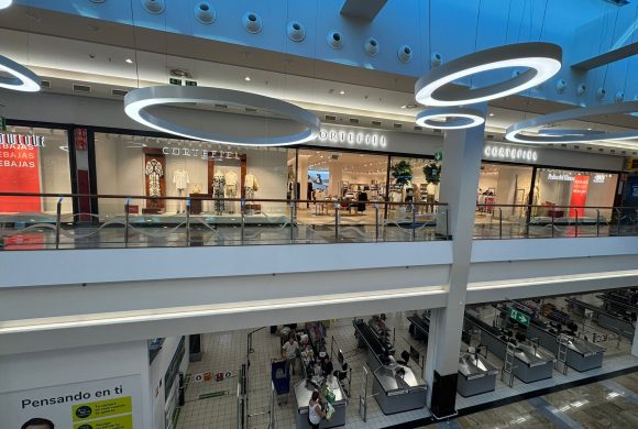 CORTEFIEL LLEGA A DOS MARES SHOPPING