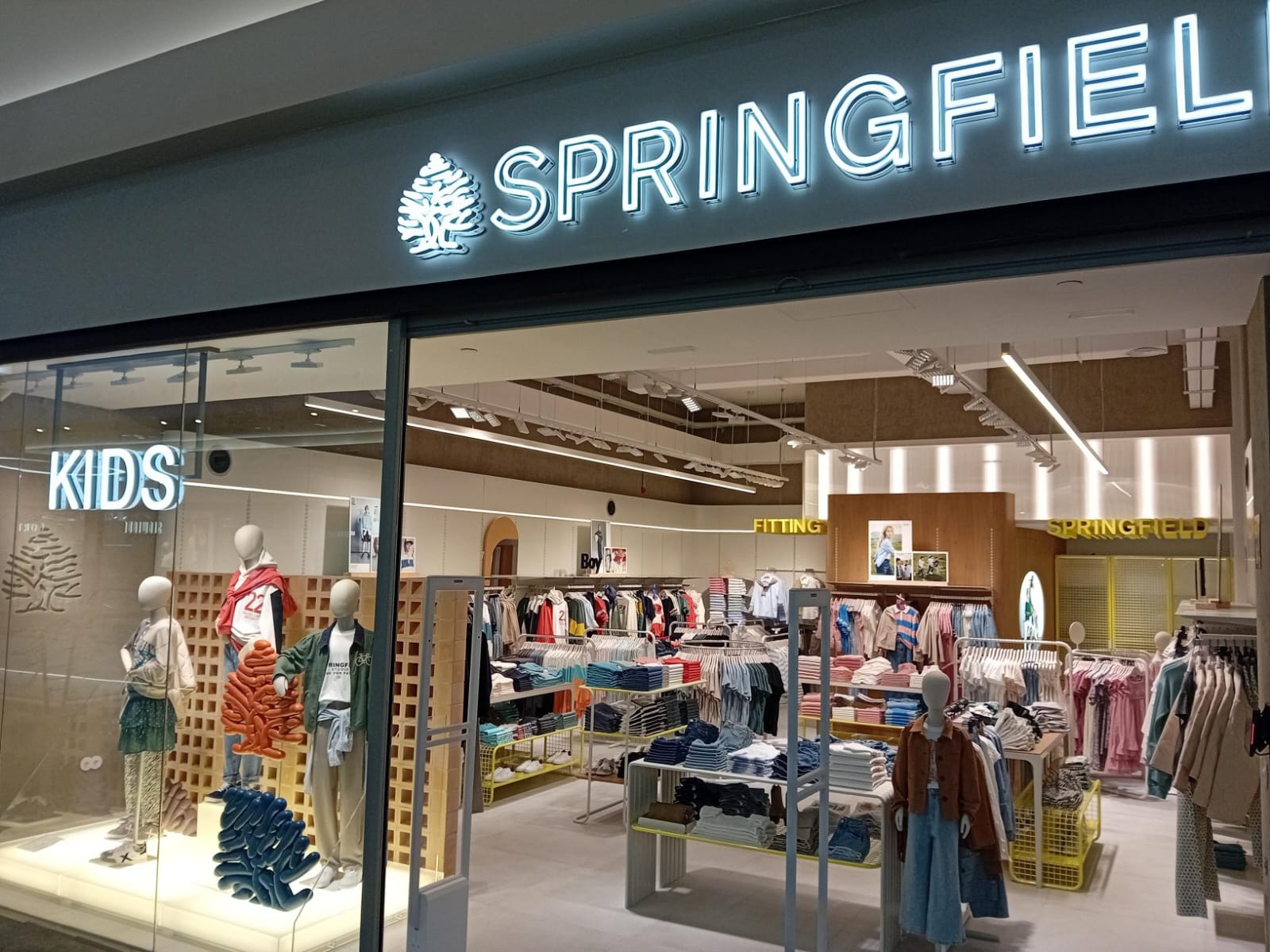 NUEVA APERTURA – SPRINGFIELD KIDS NUEVA APERTURA – SPRINGFIELD KIDS